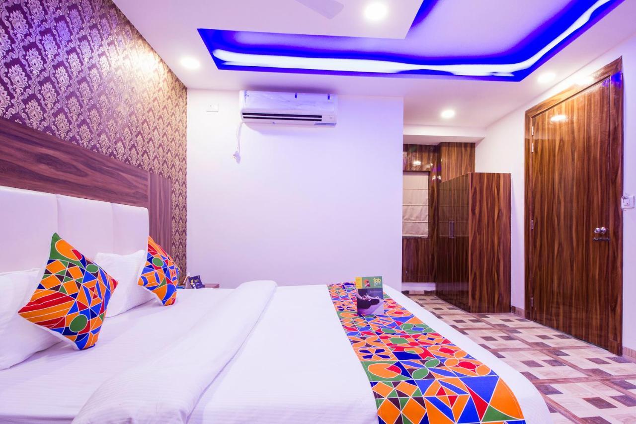 Fabhotel Olivia Suite New Delhi Exterior photo