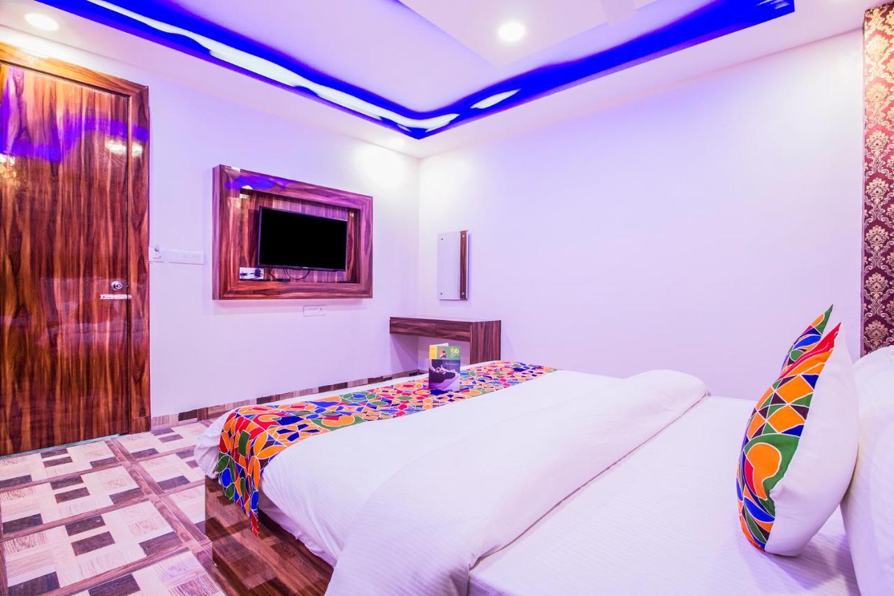 Fabhotel Olivia Suite New Delhi Exterior photo